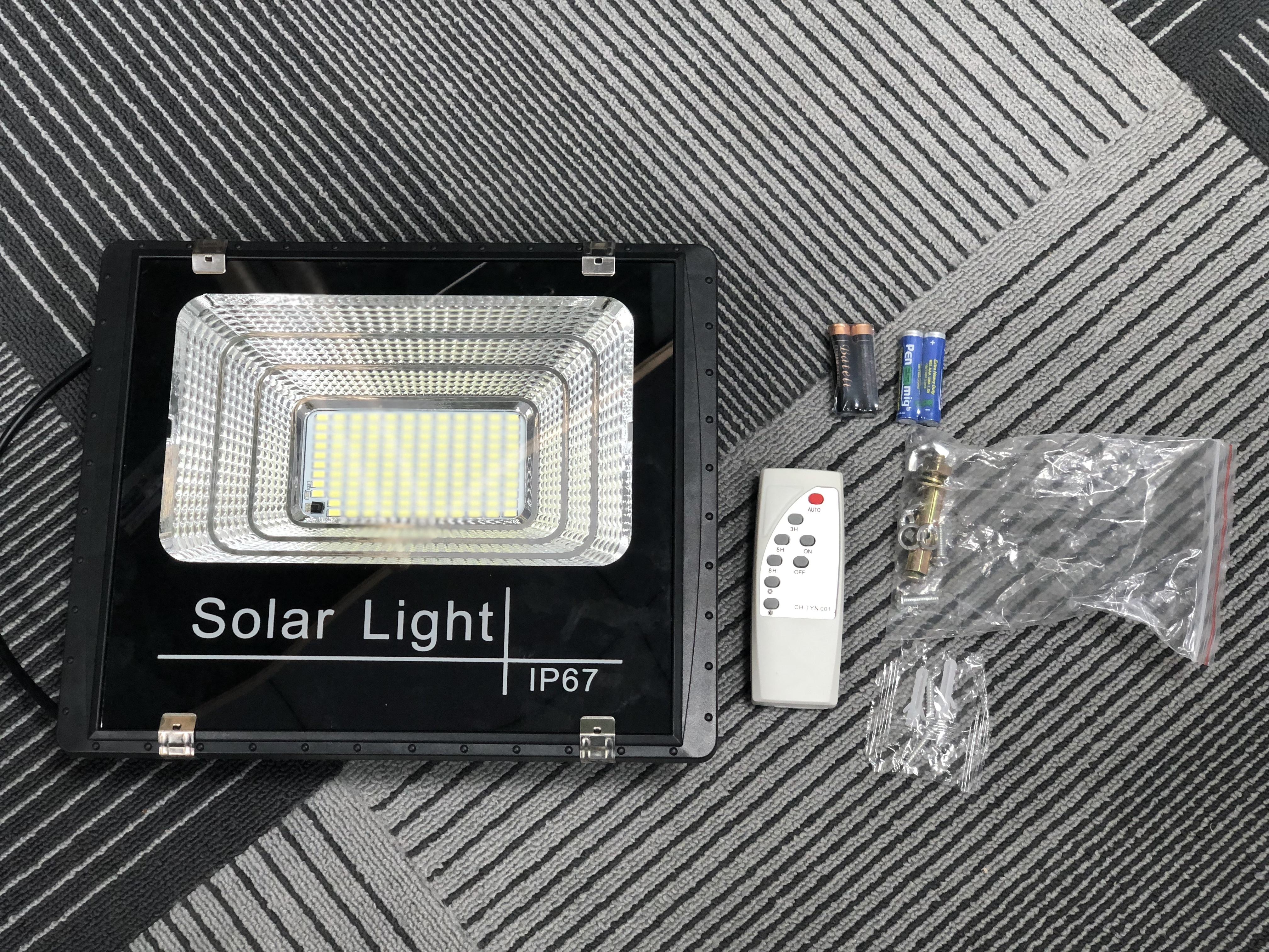  100W IP65 Outdoor Solar Flood Powered Security Light 