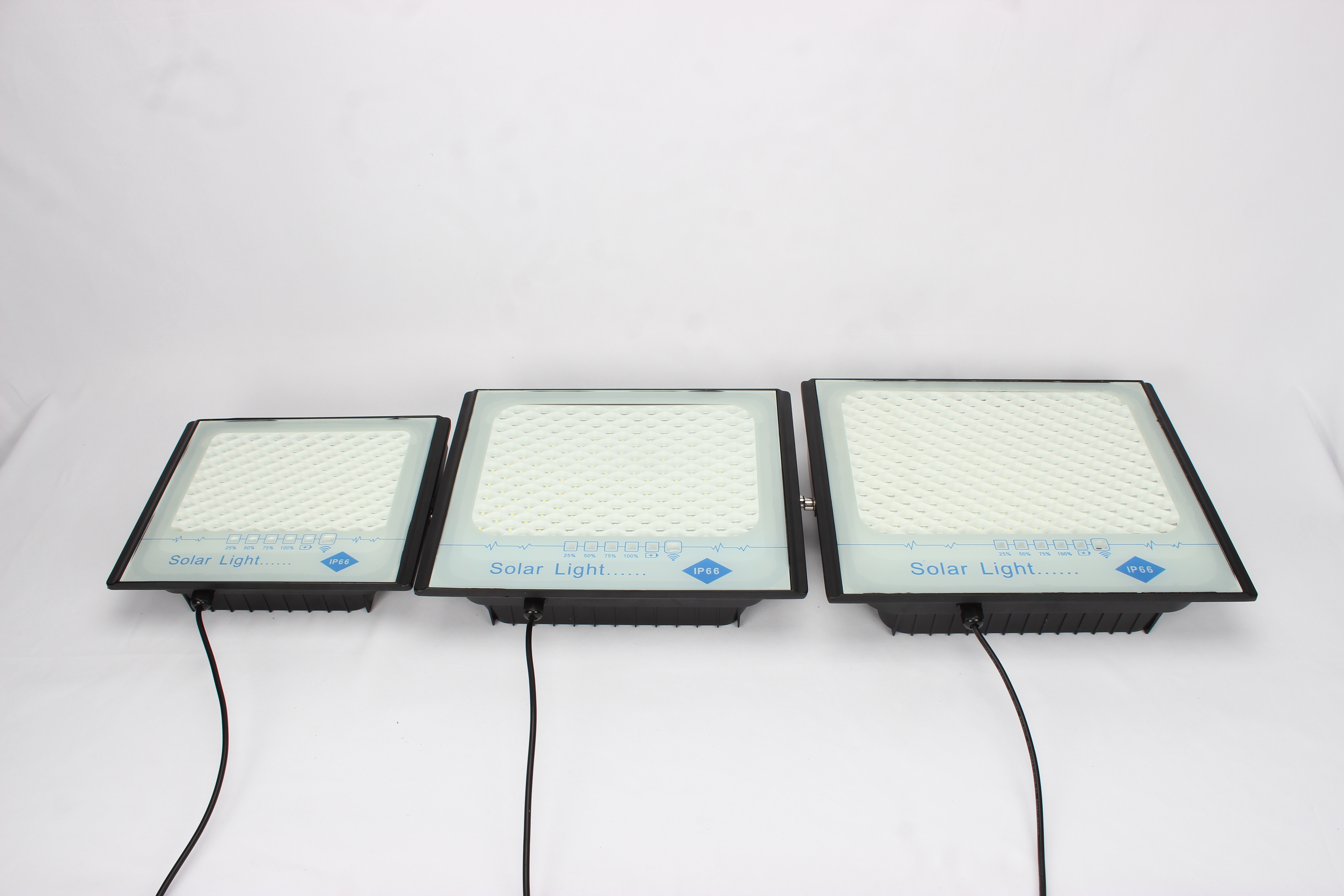 Ce Energy Saving IP66 Waterproof SMD 100W Led Polysilicon Solar 