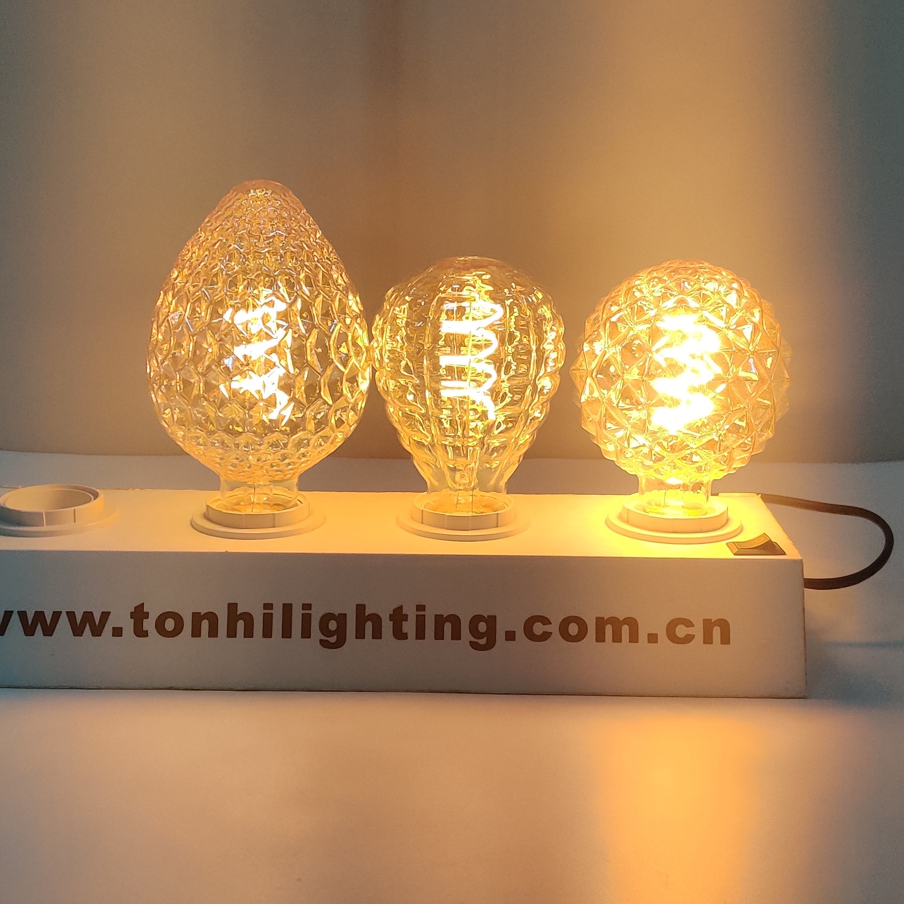 Decorative light 4W/8W E27 strawberry/sharp drill bulbs surper cute led filament bulb